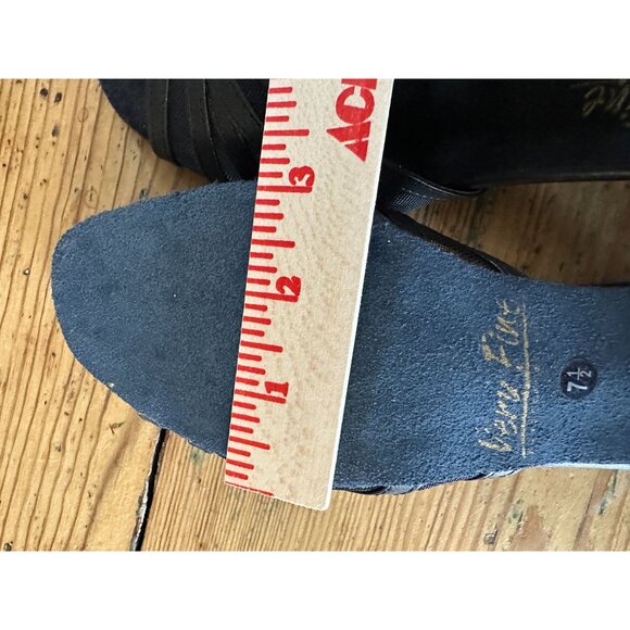 Very Fine Womens Black Dance Shoes Size 7.5 With Adjustable Strap & Kitten Heel - Picture 6 of 9
